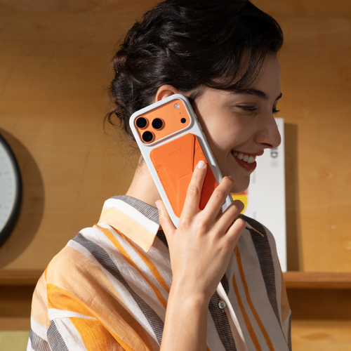 Trackable Snap-on Phone Stand & Wallet