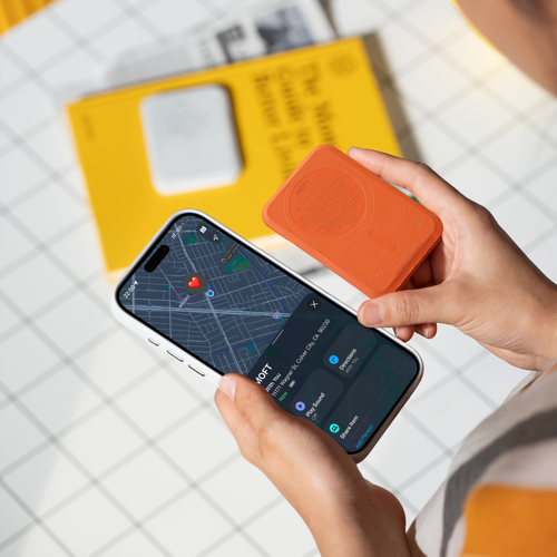 Trackable Snap-on Phone Stand & Wallet